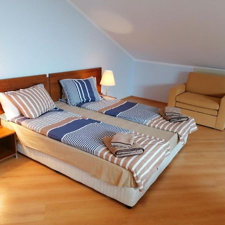 בורובץ Studio Villa Park 408 מראה חיצוני תמונה